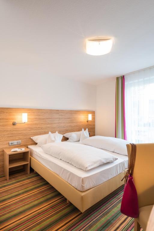 Hotel Haus Appel Rech Quarto foto
